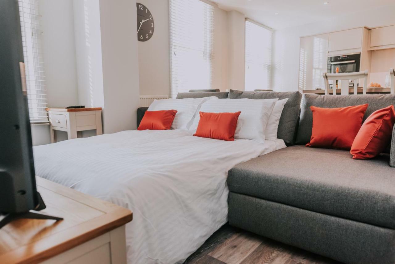 Cavendish House With Secure, Allocated Parking, 2 Mins Walk From Windsor Castle Eksteriør billede