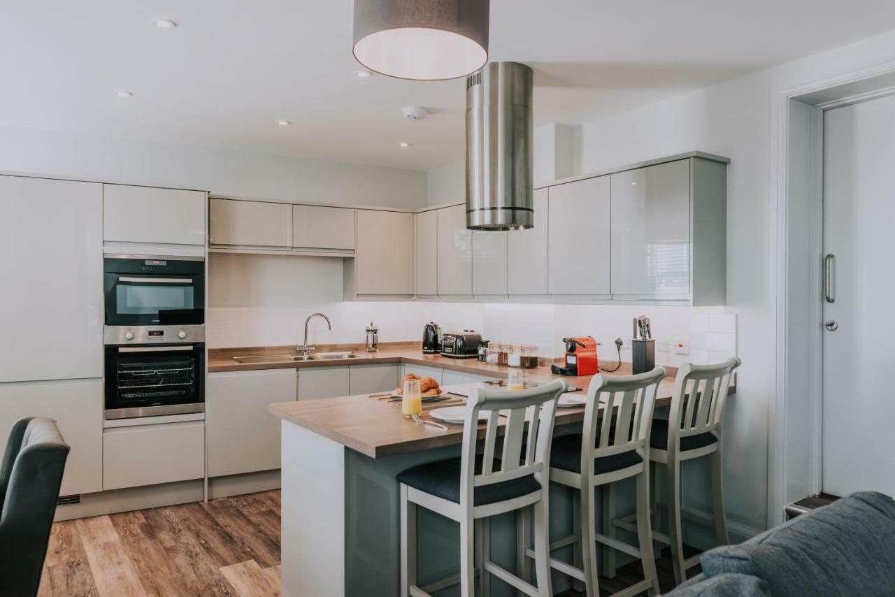 Cavendish House With Secure, Allocated Parking, 2 Mins Walk From Windsor Castle Eksteriør billede