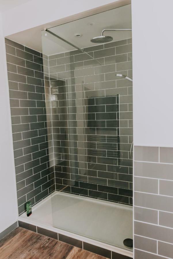 Cavendish House With Secure, Allocated Parking, 2 Mins Walk From Windsor Castle Eksteriør billede