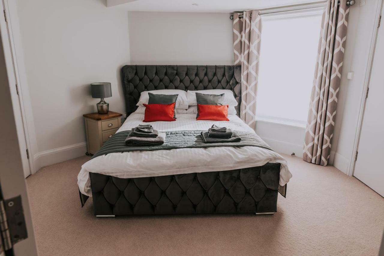 Cavendish House With Secure, Allocated Parking, 2 Mins Walk From Windsor Castle Eksteriør billede